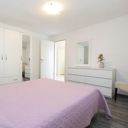 Spada Premium - Location! Apartman